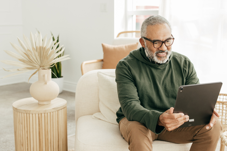 What Is the Average Social Security Check at Age 64?